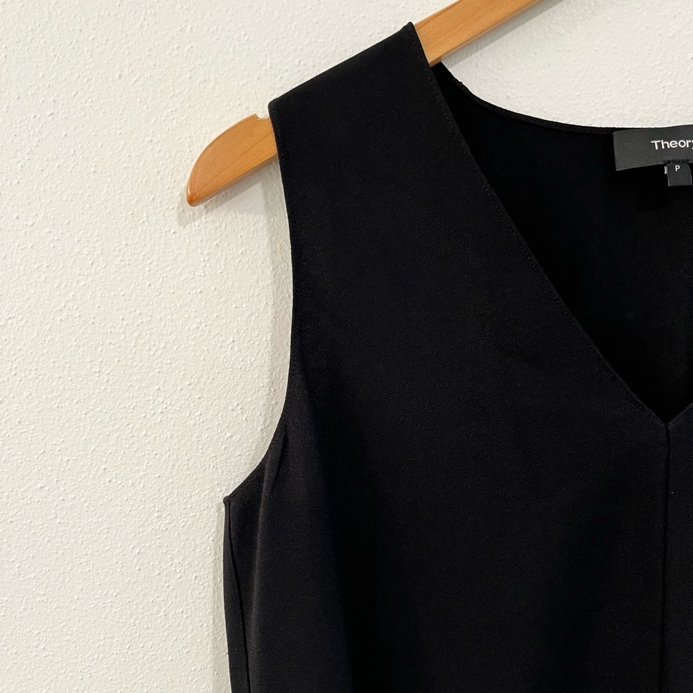THEORY a-line v-neck black sleeveless blouse in Rosalina crepe size XS - Picture 5 of 13